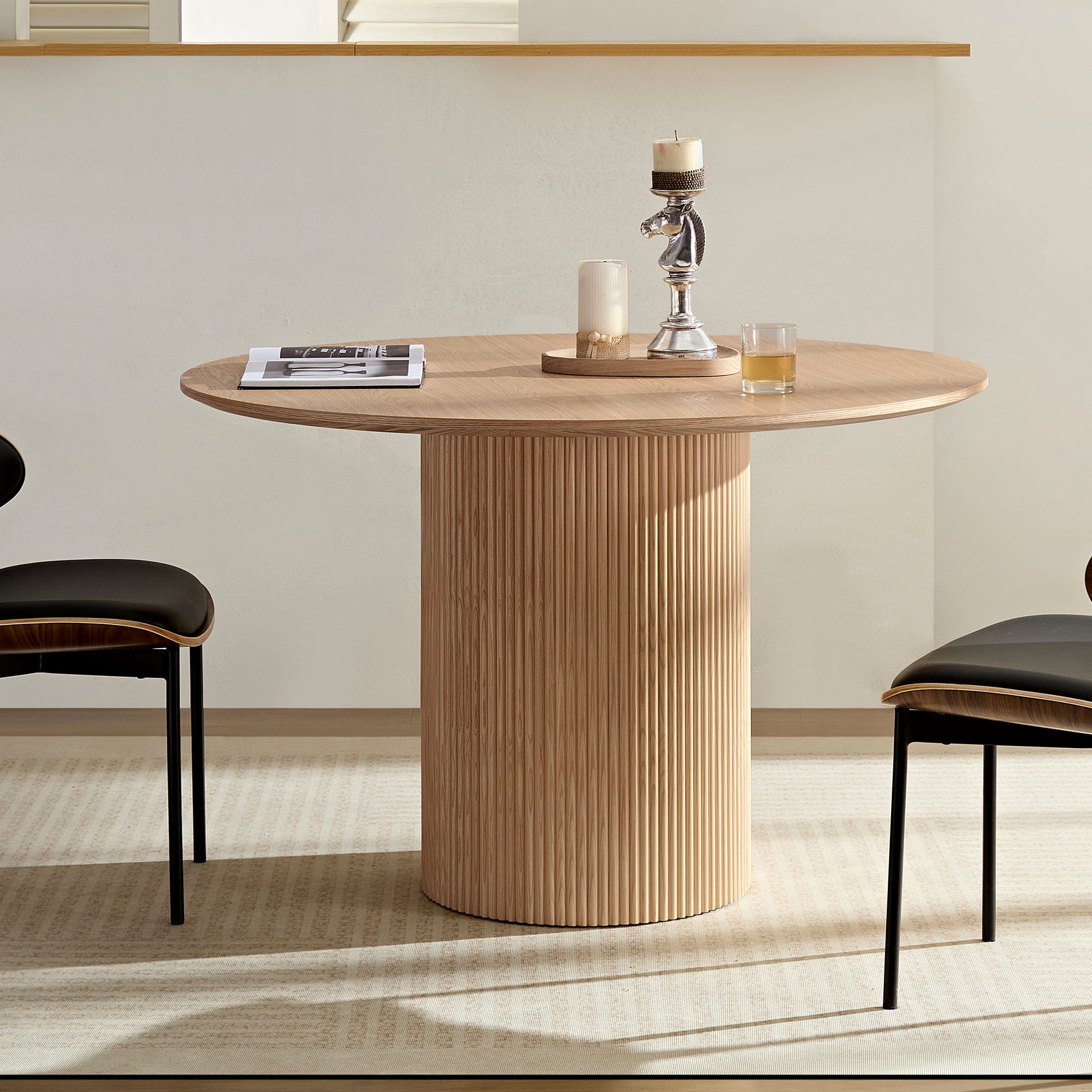 GOMYHOME Oak 47.24" Round Dining Table for Kitchen and Dining Room in Oak for dining room