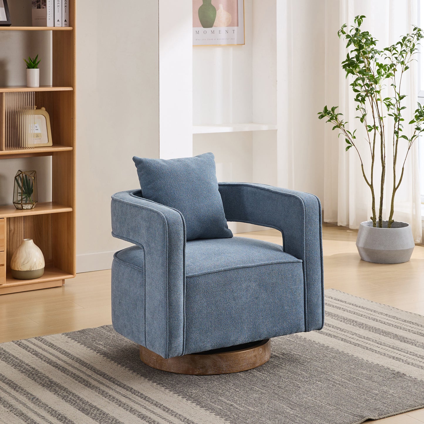 GOMYHOME 28.94-Inch Pale Blue Linen-Blend Swivel Accent Chair with Wood Base